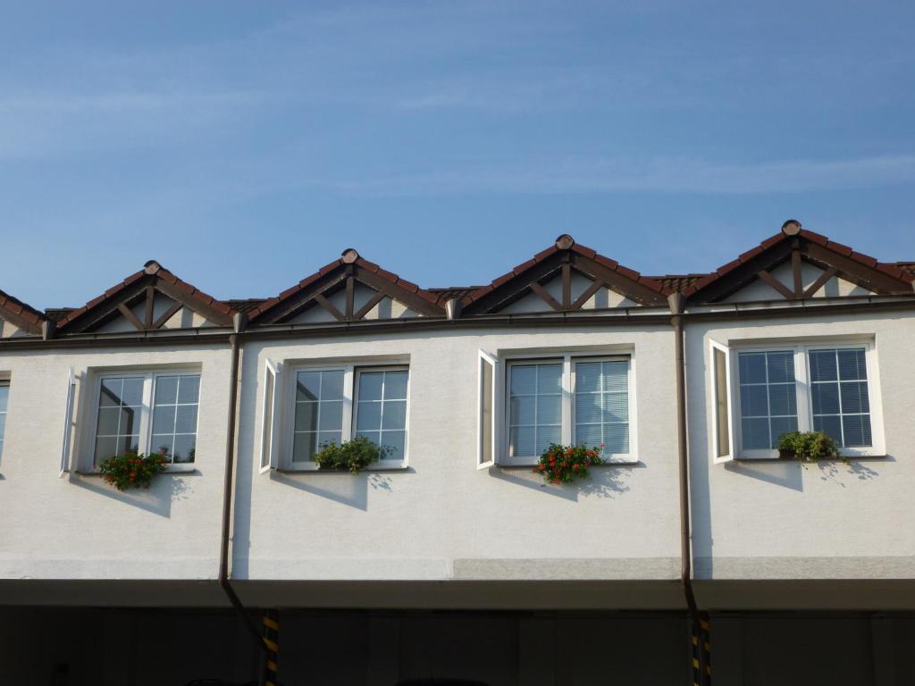 Penzion Senk Pardubice Exteriör bild